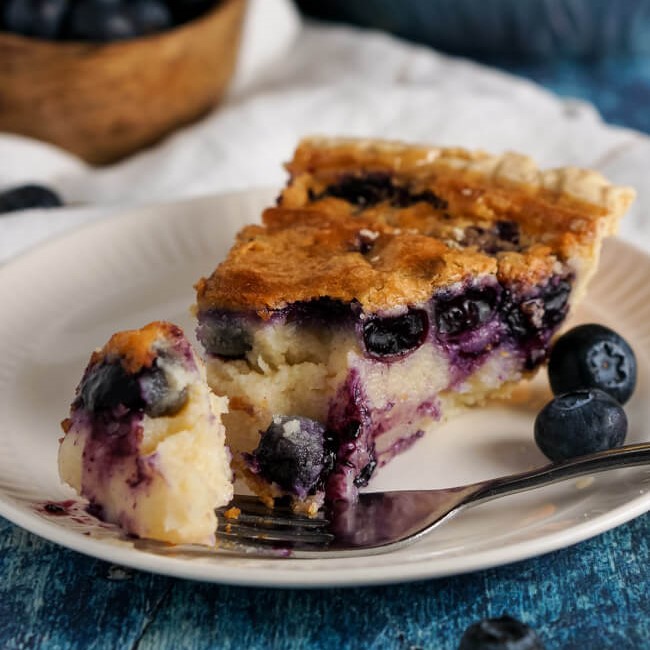 Buttermilk-Blueberry Pie