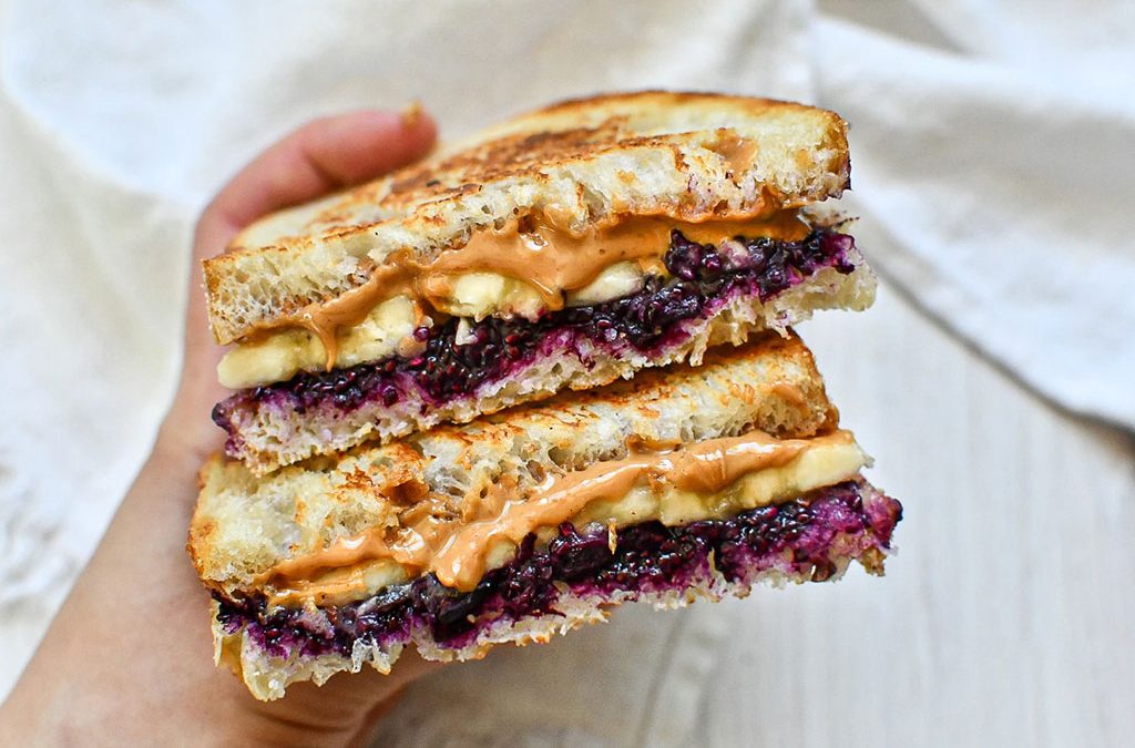 Grilled Peanut Butter, Banana, and Berry Sandwiches