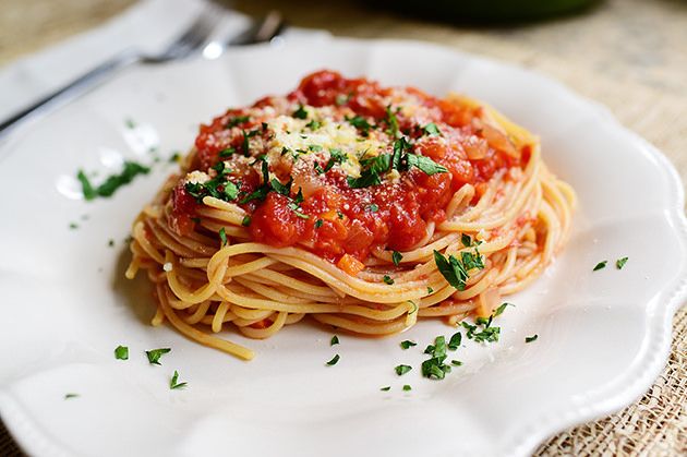 Spaghetti with Fresh Marinara