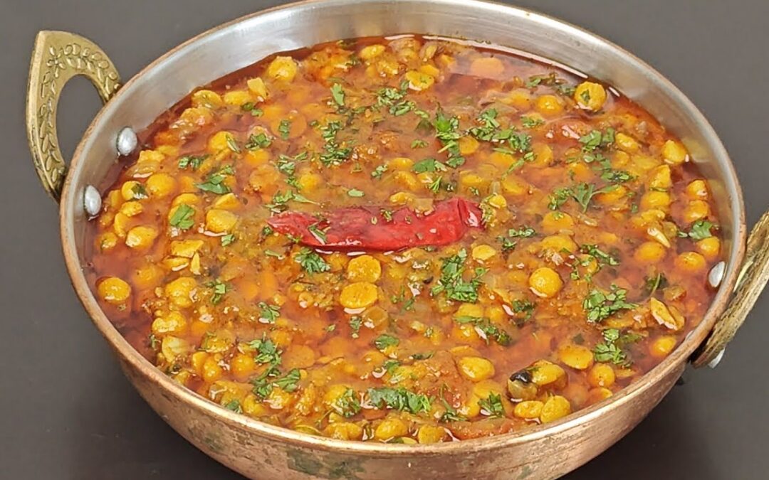 Chana Dal Purée with Tender Bottle Gourd Cubes LOUKI CHANA DAL